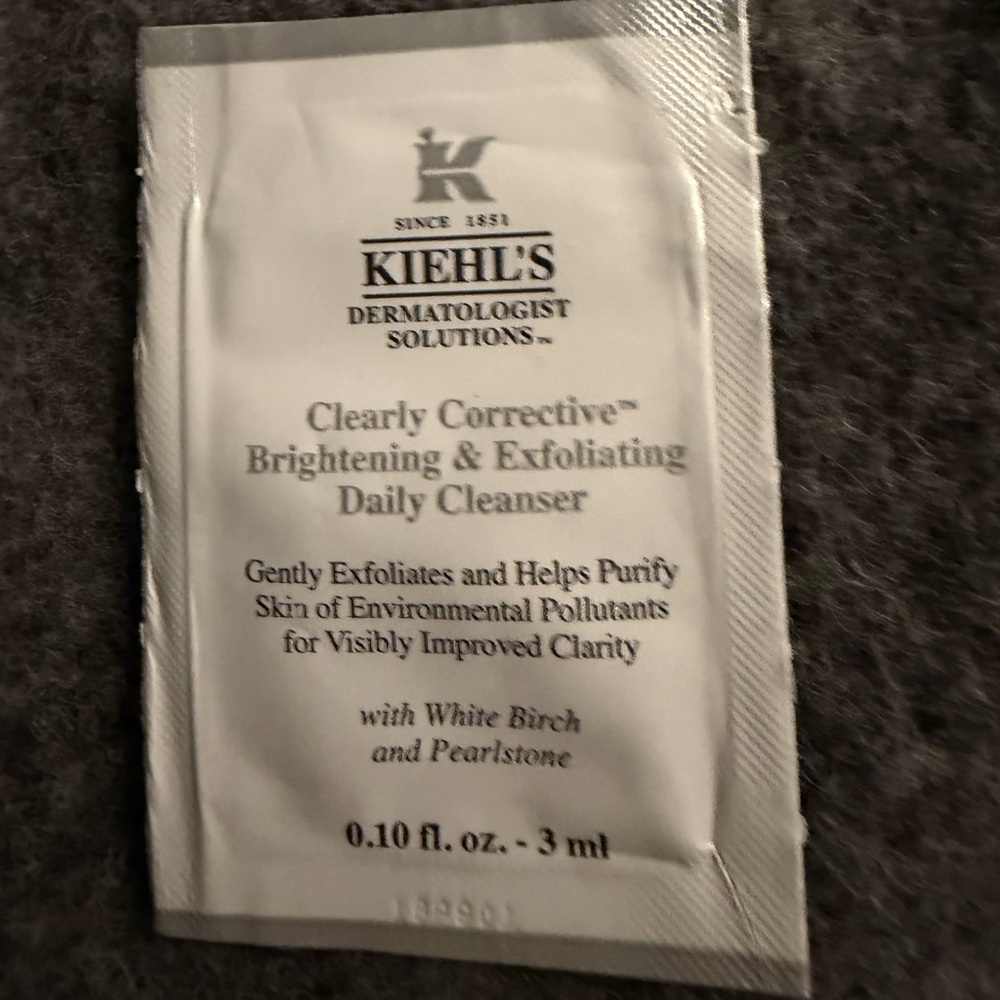 Kiehl's Clearly Corrective Sample 3ml